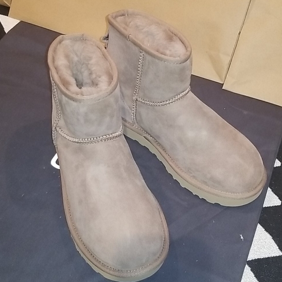 Ugg boots # 7.0 - Picture 8 of 9